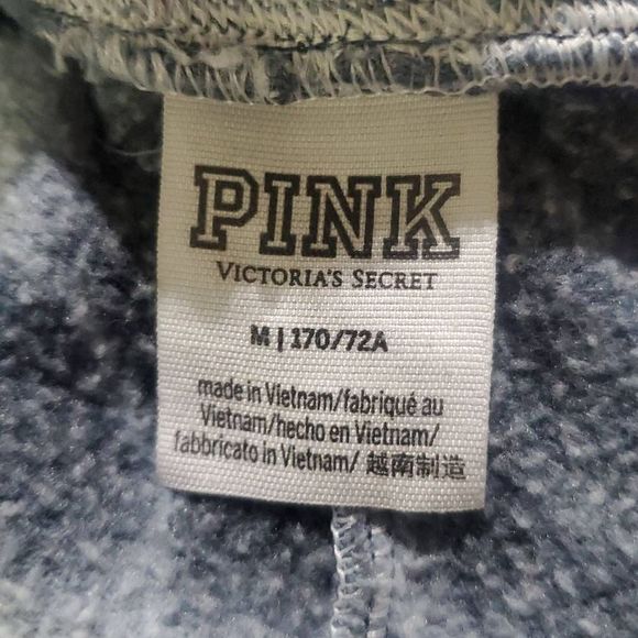 VICTORIA SECRET PINK SHORTS - Picture 3 of 4